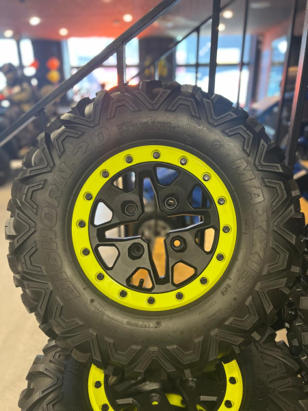 Колёса ITP разно широкие Maxxis Bighorn 2.0 R14 Колёса ITP разно широкие Maxxis Bighorn 2.0 R14
